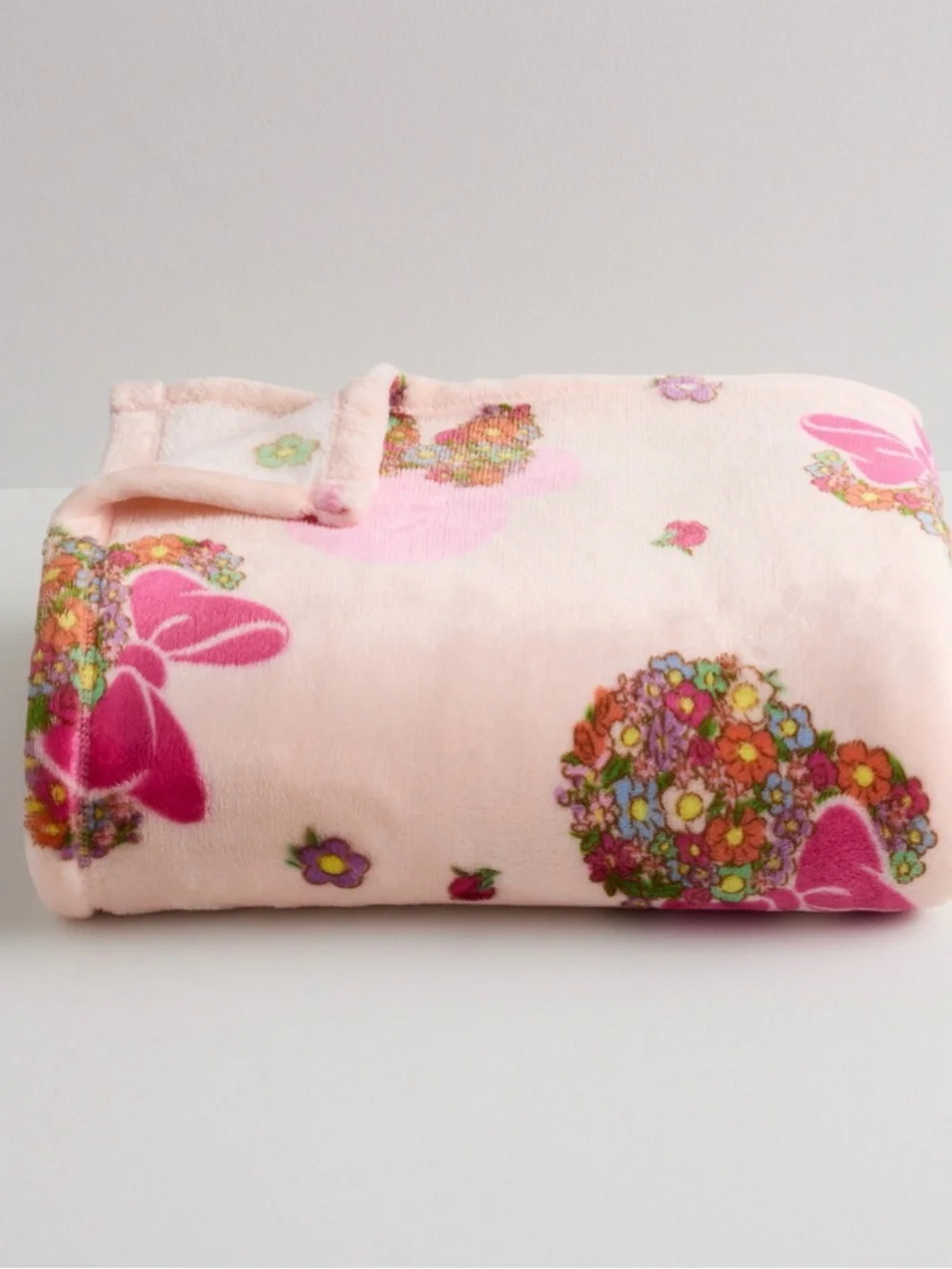 Disney Minnie Mouse Plush Throw Blanket - Pink Floral